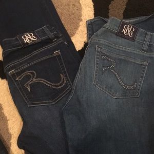 Two pair Rock & Republic 8 Long